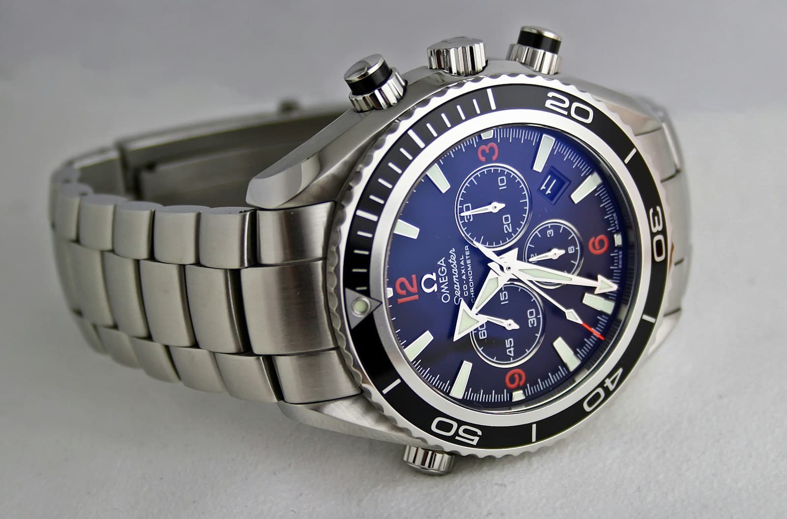 Luxury watch with precious metal case