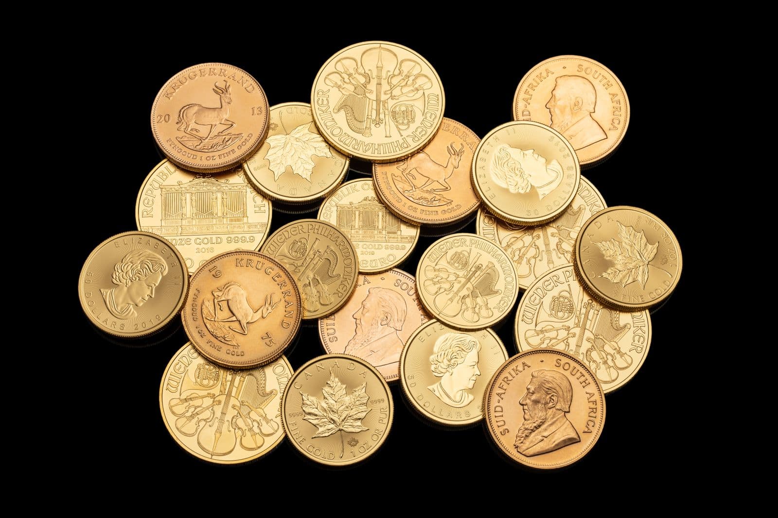 Gold bullion coins including Sovereigns and Britannias